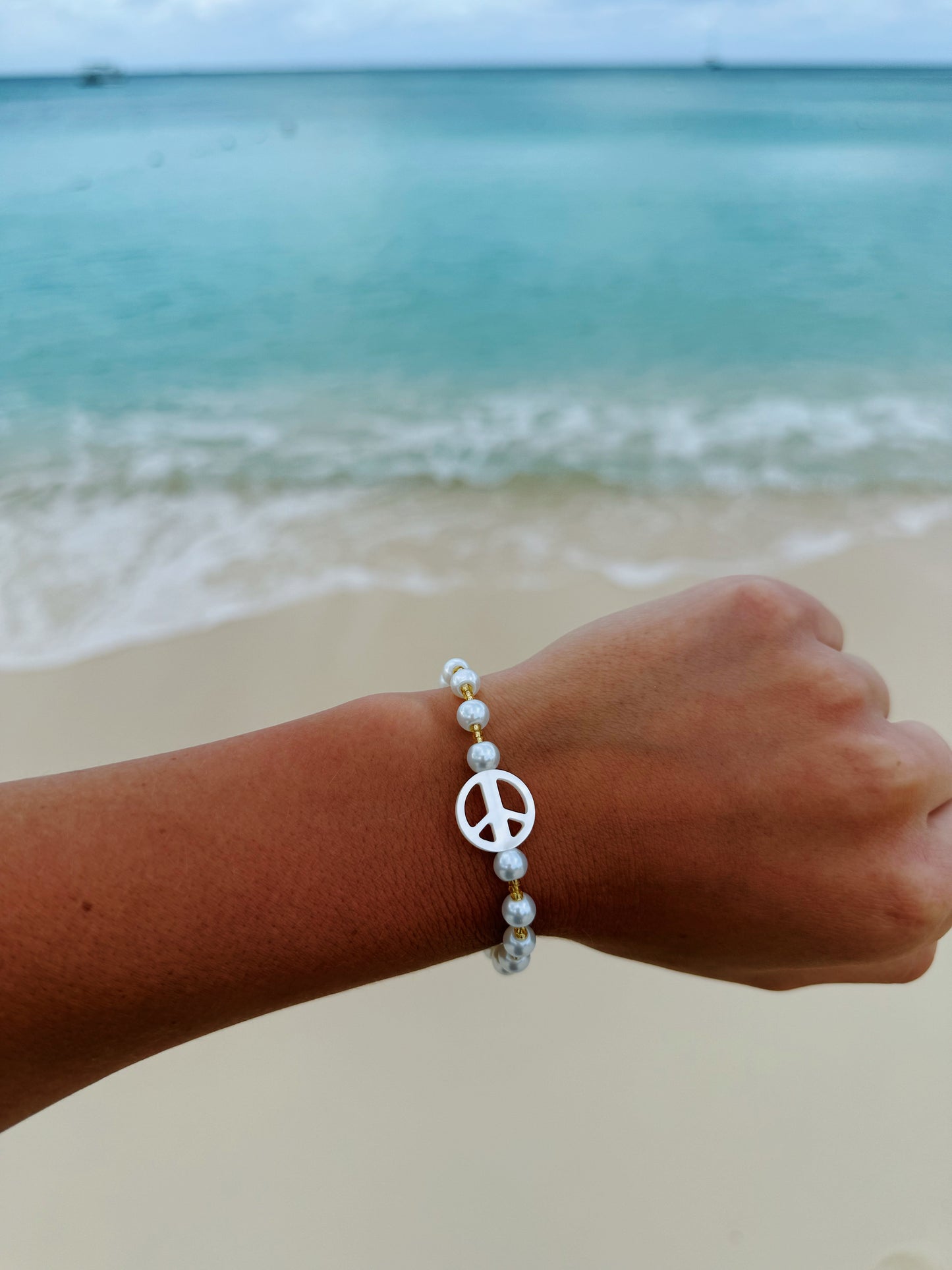 Gold Mother of Pearl Peace Pearl Bracelet