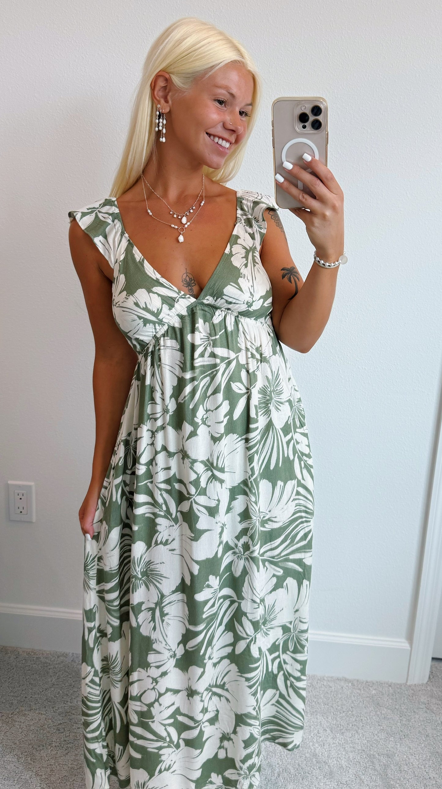 Olive Green Tropical Leaf Ruffle Shoulder Midi Dress
