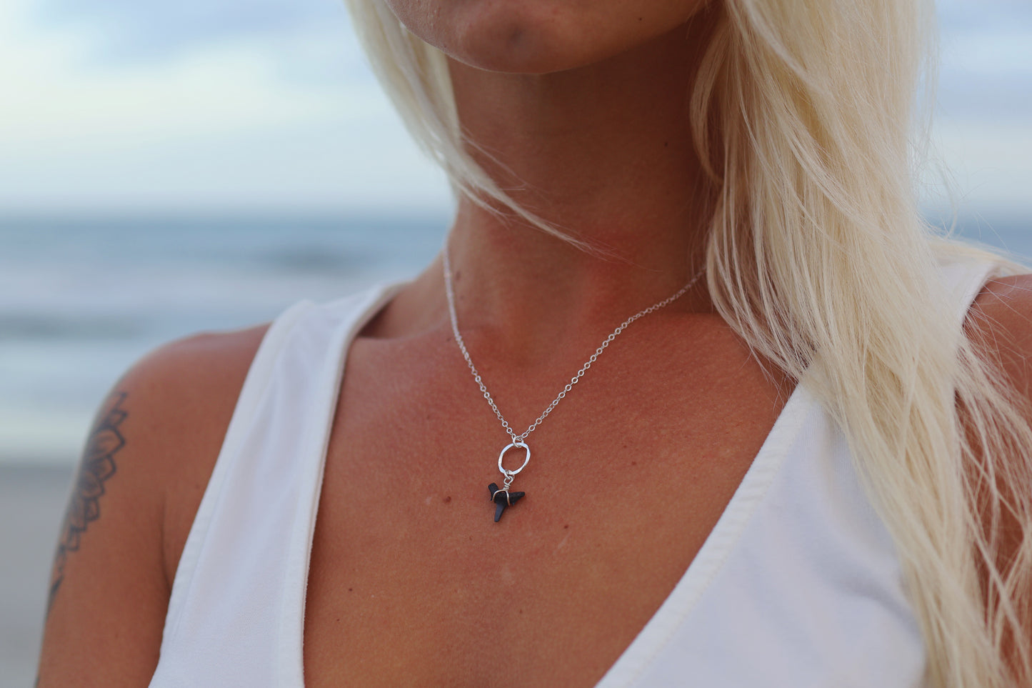 Sterling Silver Shiny Hammered Circle & Shark Tooth Necklace