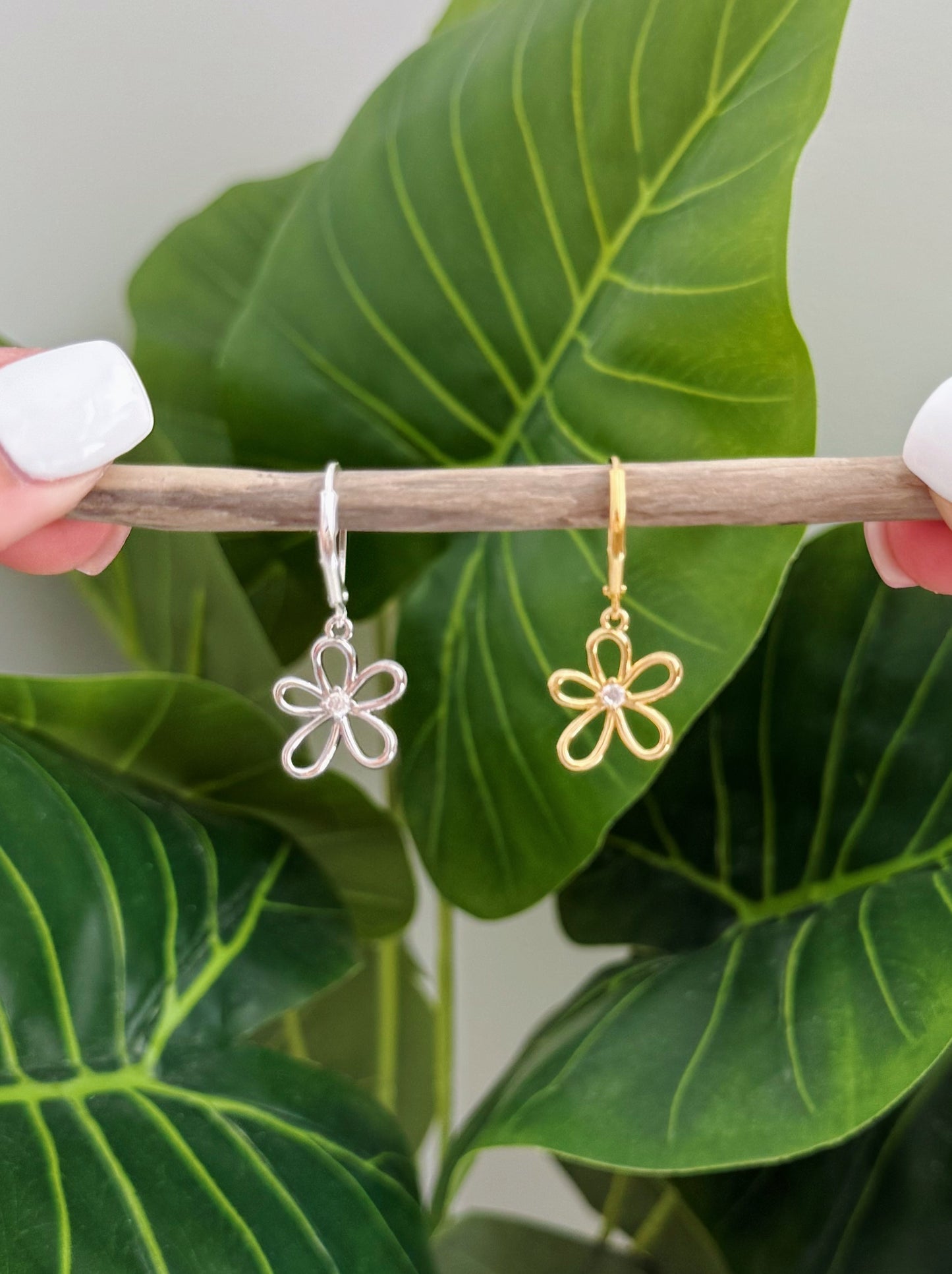 Flower Bikini Charms