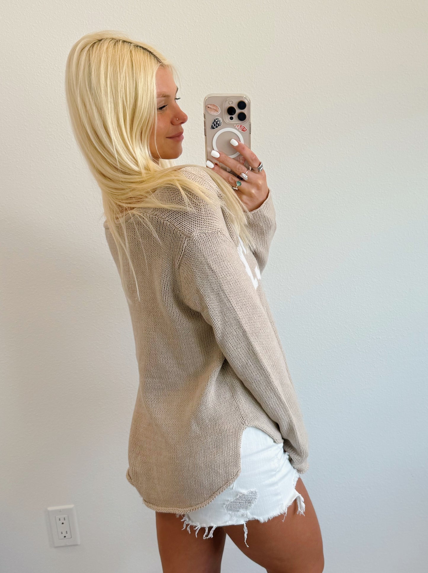 Beach Lightweight V Neck Sweater