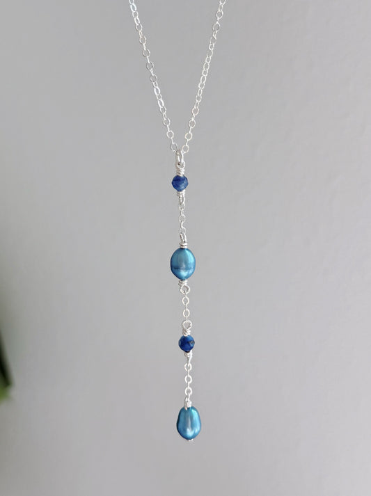 Sterling Silver Deep Blue Pearl Elegant Drop Necklace