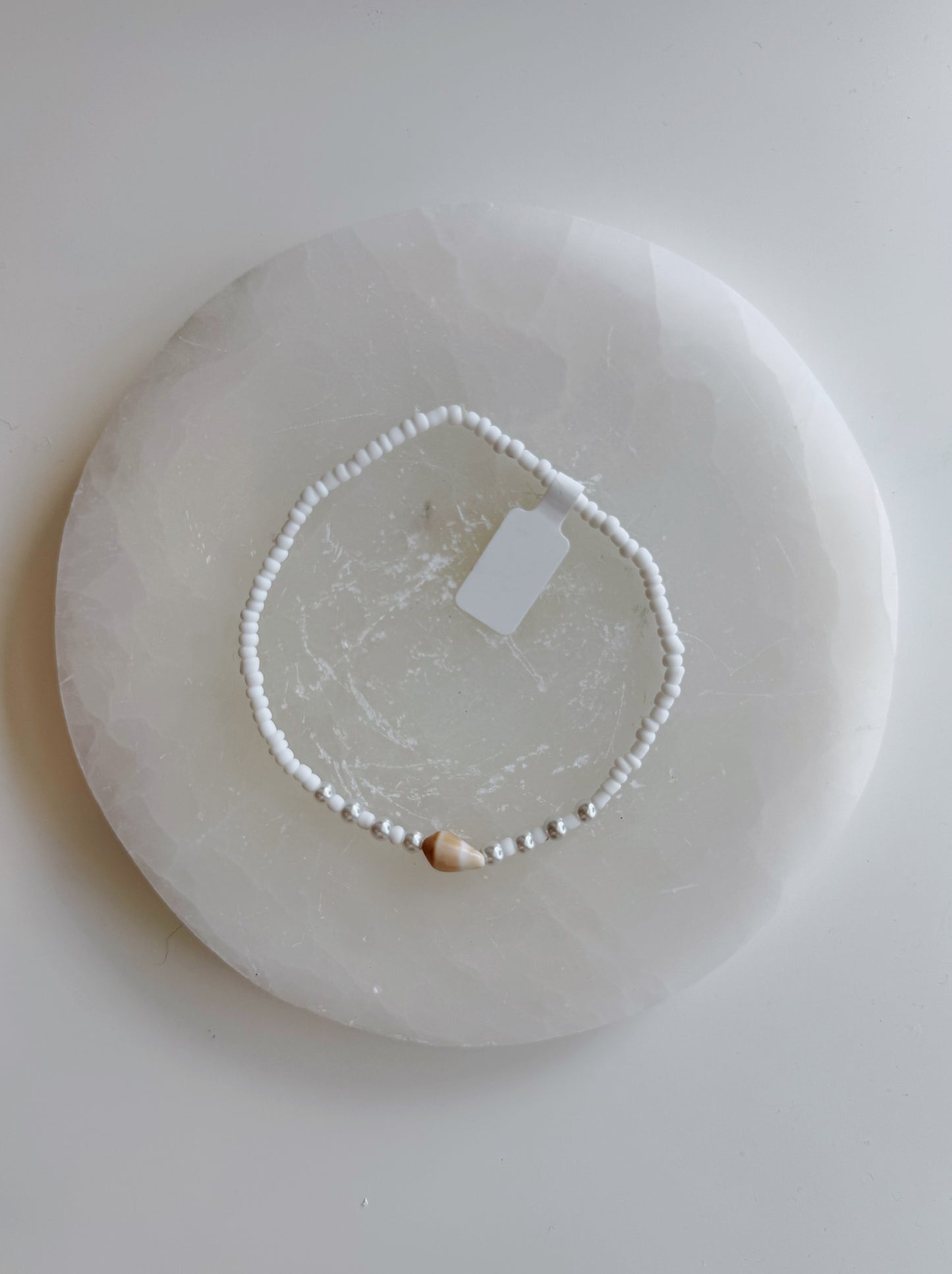 Peachy Cone Shell Pearl Beaded Anklet