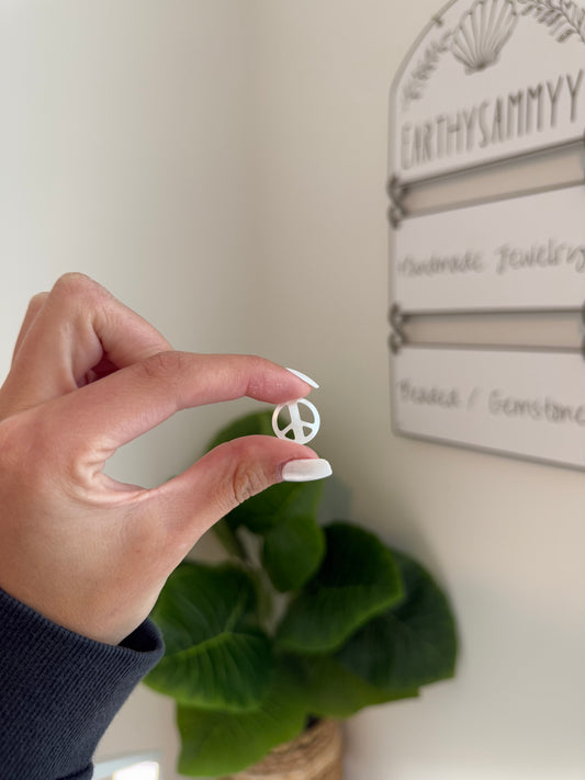 Peace Sign Pendant - Maggie