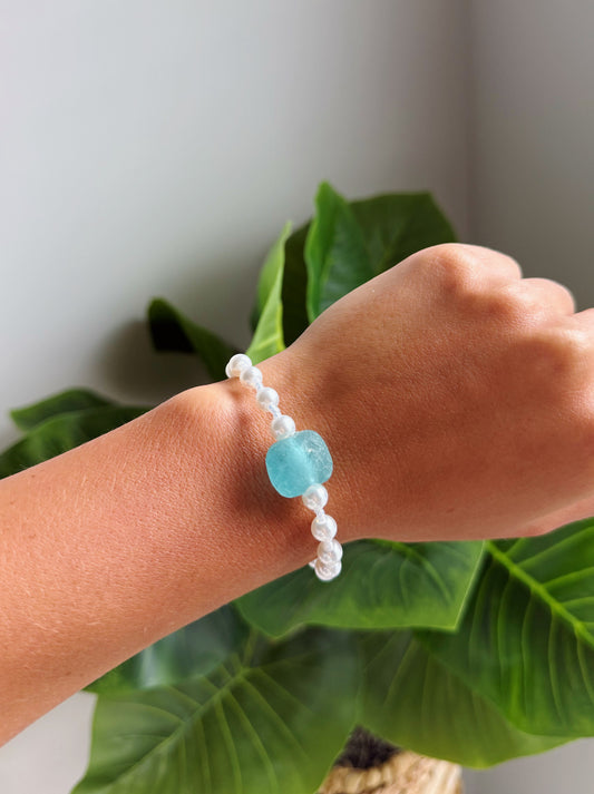 Clear Turquoise Sea Glass Pearl Bracelet