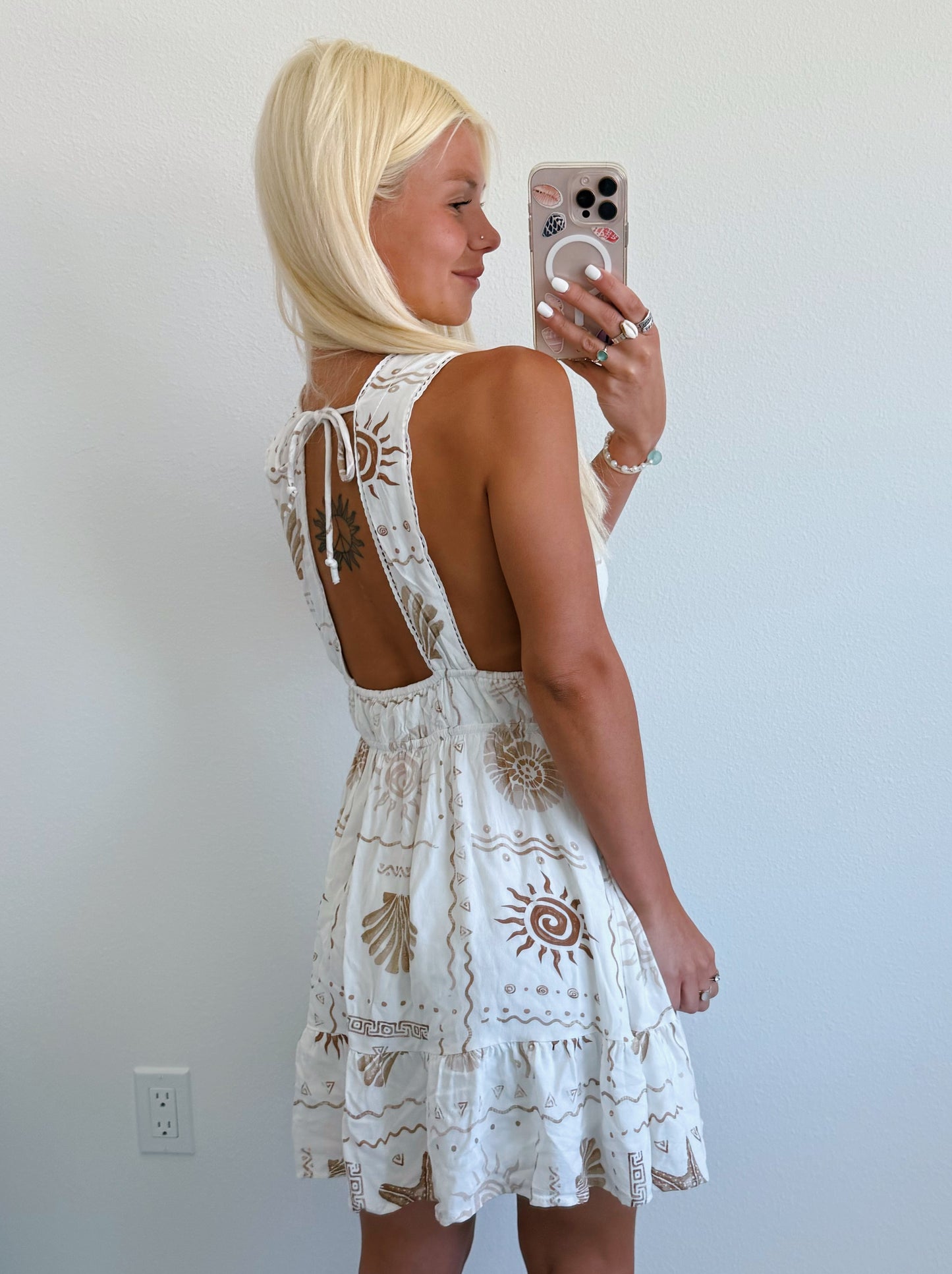 tan flowy dress Tan Coastal Print Flowy Dress – Earthysammyy Jewelry