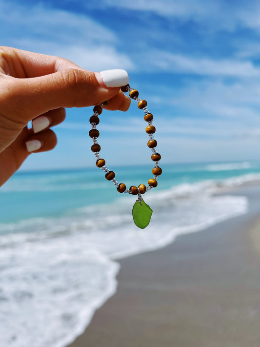 Green Sea Glass Beaded Bracelet