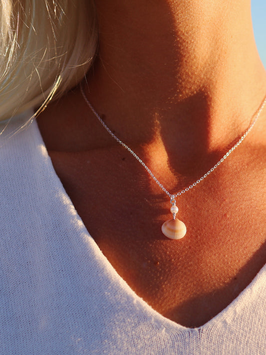 Silver Sunrise Shell Pearl Necklace