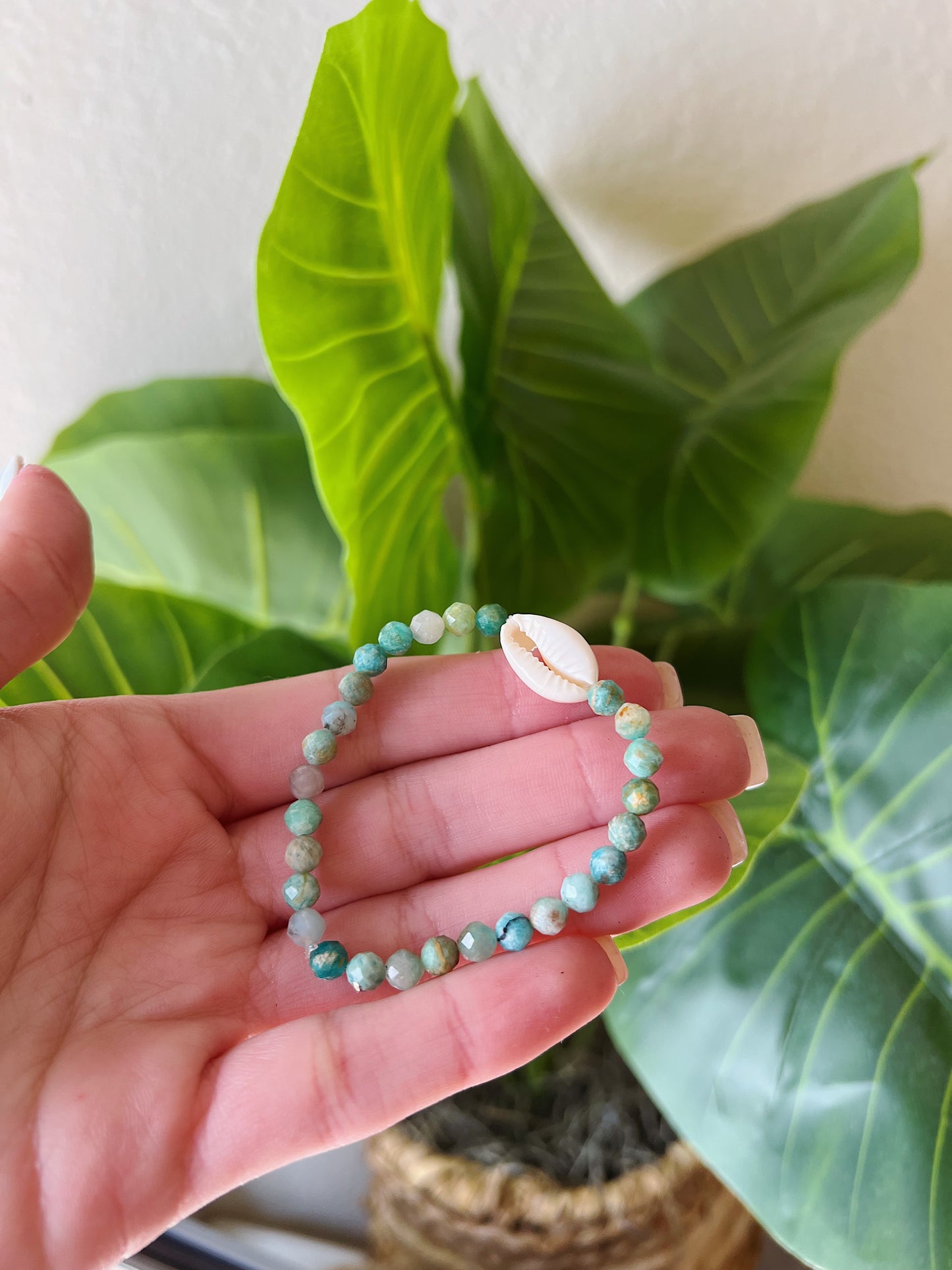 Green Amazonite Cowrie Shell Bracelet