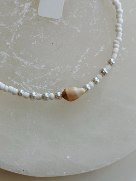 Peachy Cone Shell Pearl Beaded Anklet