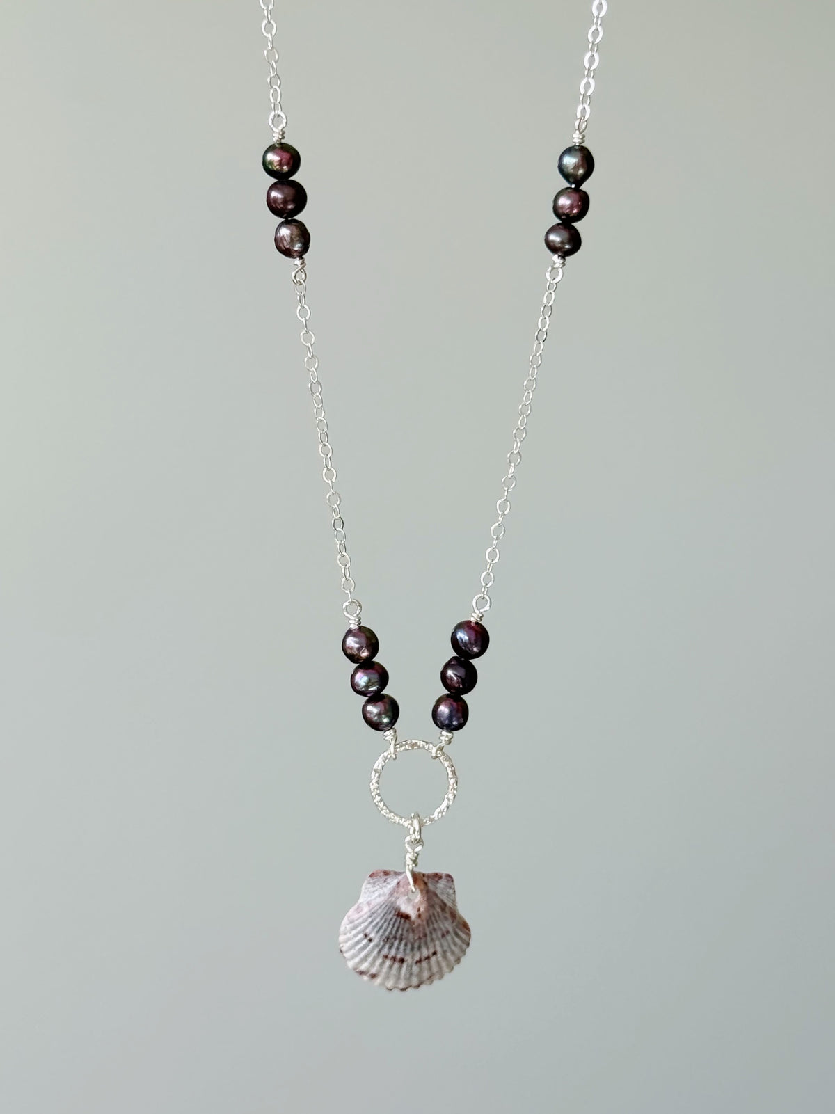 Sterling Silver Peacock Tahitian Pearl Scallop Shell Necklace