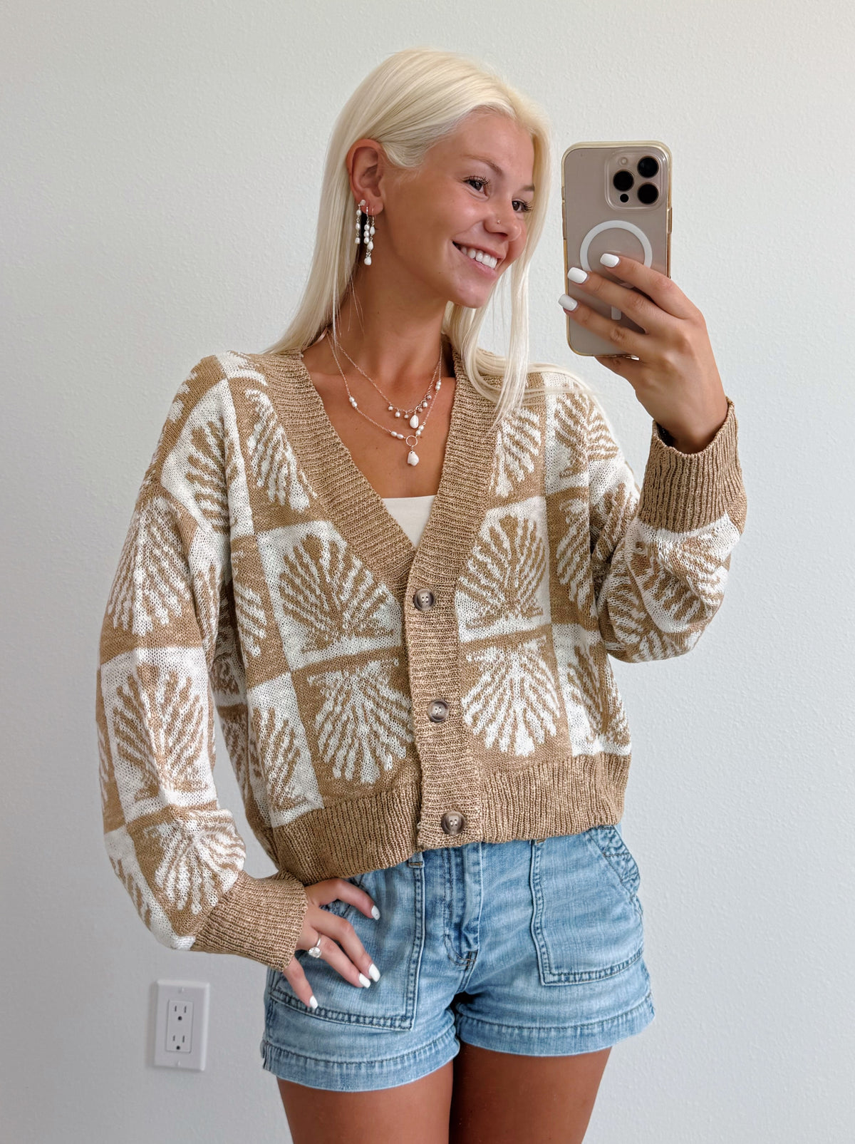 Seashell Print Knit Cardigan